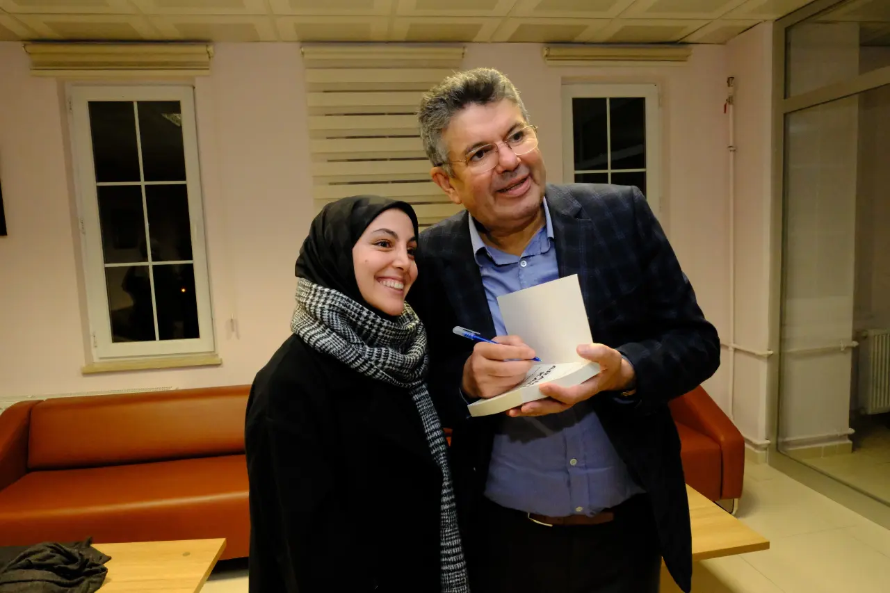 Şiran’da Kültür ve Sanat Rüzgârı: Alişan Kapaklıkaya ile Gönül Kapıları Aralandı 6