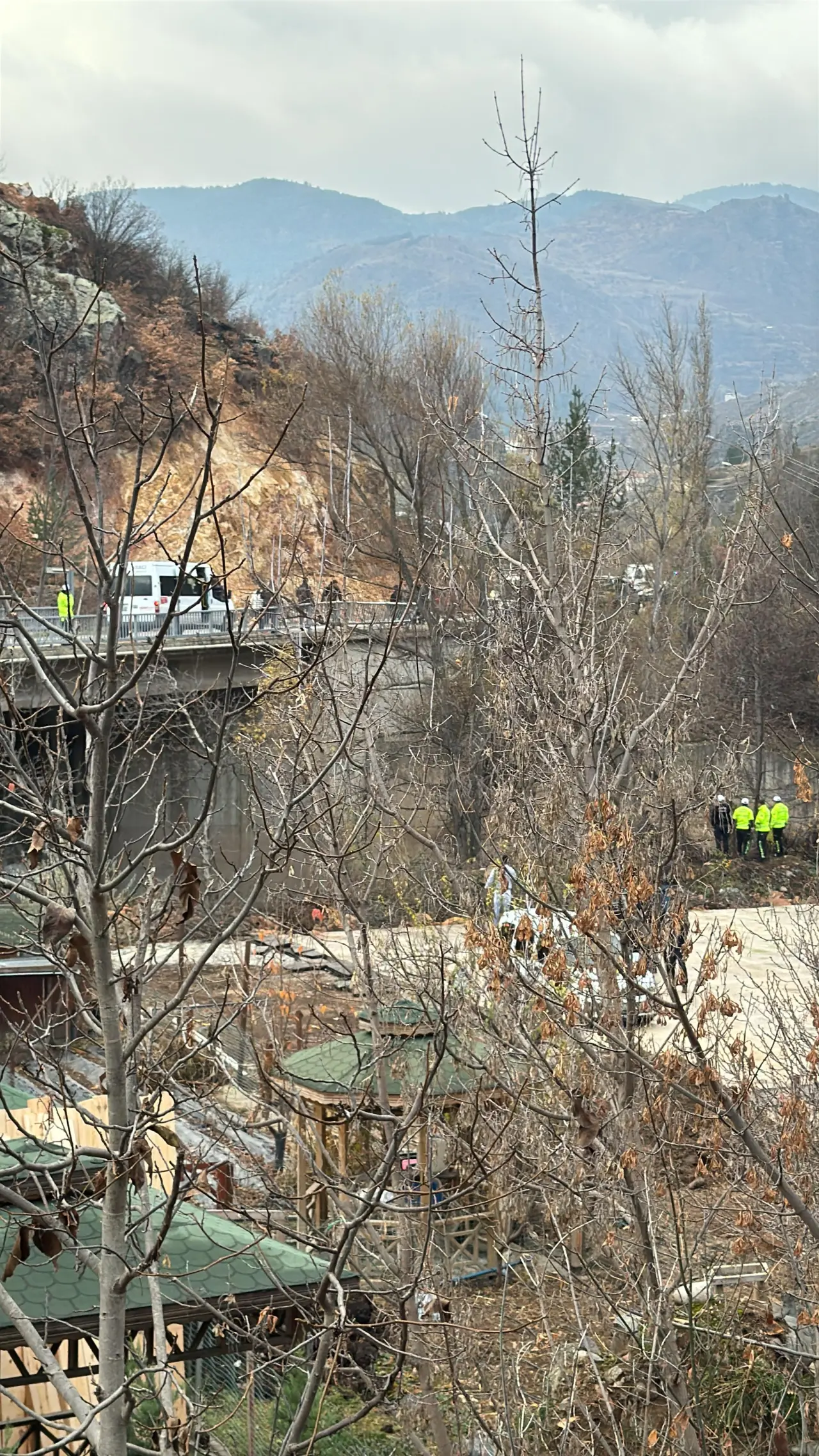 Gümüşhane’de 750 metre arayla iki kaza: 1 ölü, 3 yaralı 6
