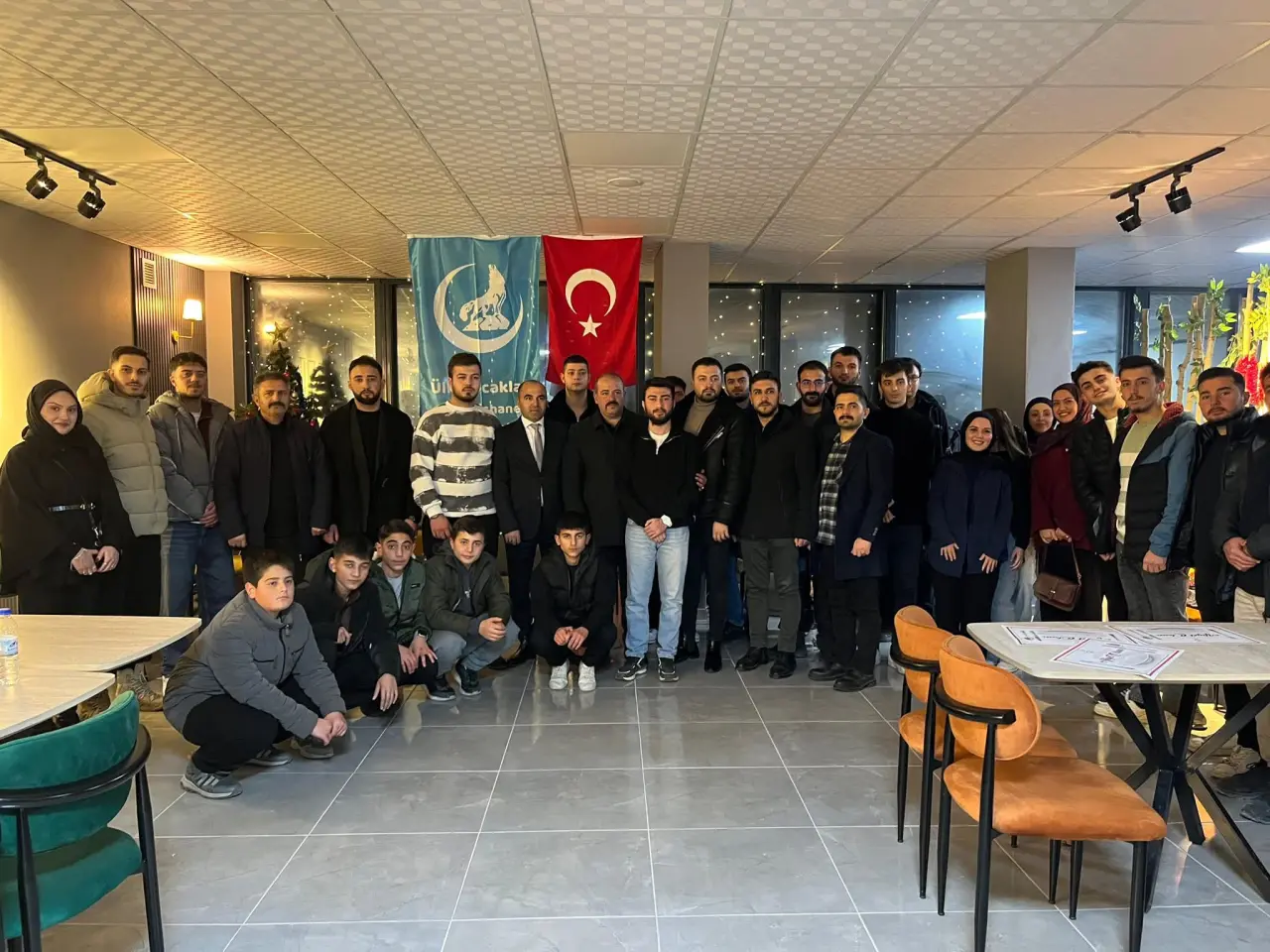 Ülkü Ocakları Kelkit’te Gençlerle Buluştu 5