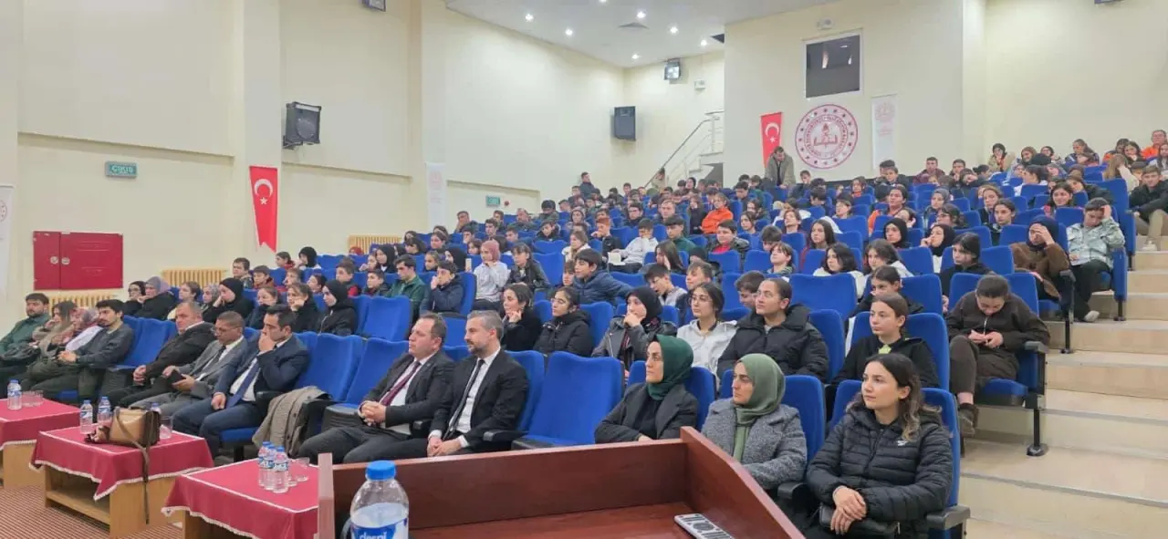 Aşkın Gözyaşları’nın yazarı Sinan Yağmur Torul’da gönüllere dokundu 10