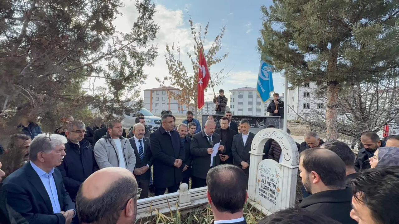 Ali Metin Tokdemir vefatının 30. yılında Kelkit’te dualarla anıldı 23