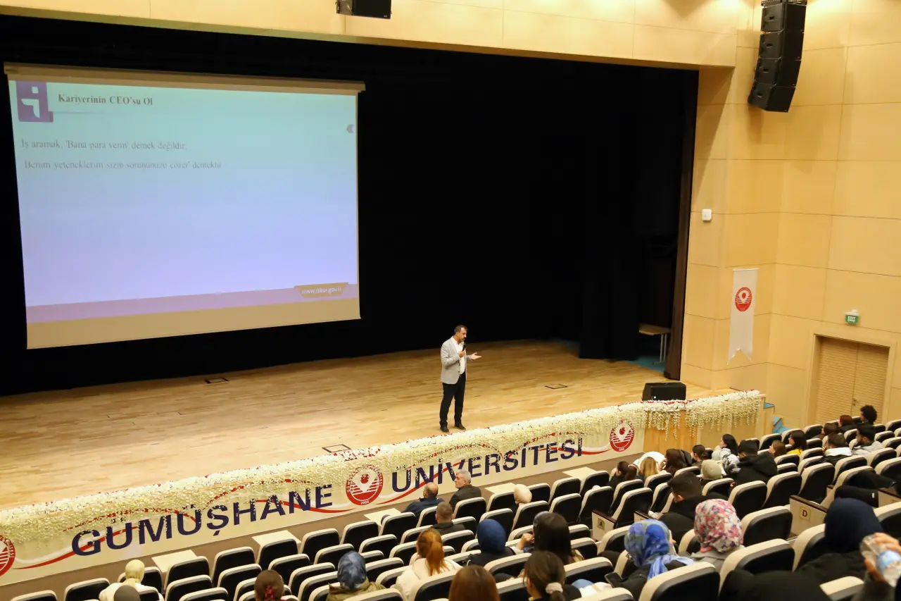 CV Hazırlama ve Mülakat Teknikleri Eğitimi Gerçekleştirildi 2