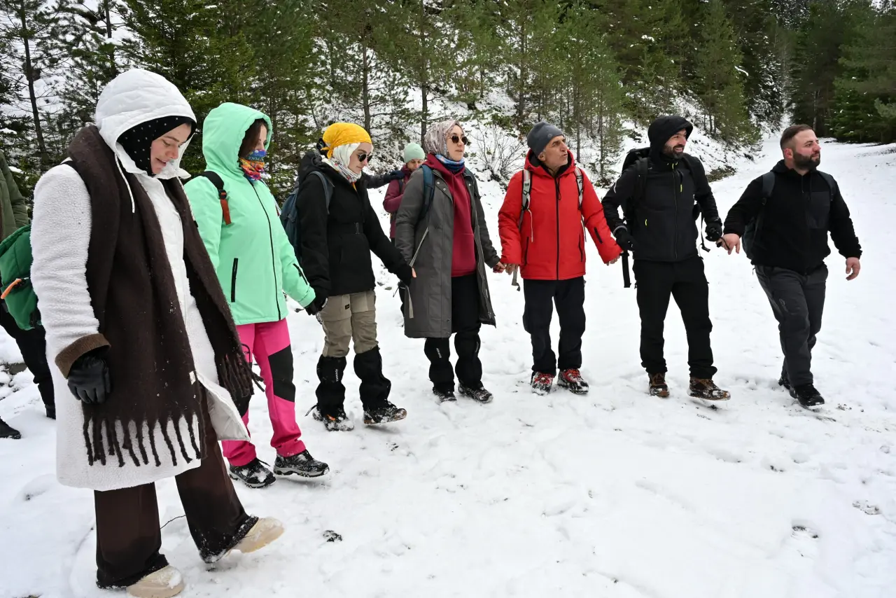 'Manzara On Numara!' Gümüşhane’de Şehrin Gürültüsünden Kaçanlar Torul’un Zirvesinde Buluştu! 25