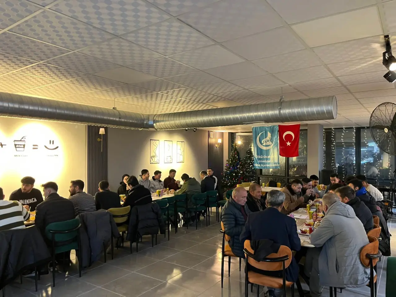 Ülkü Ocakları Kelkit’te Gençlerle Buluştu 4