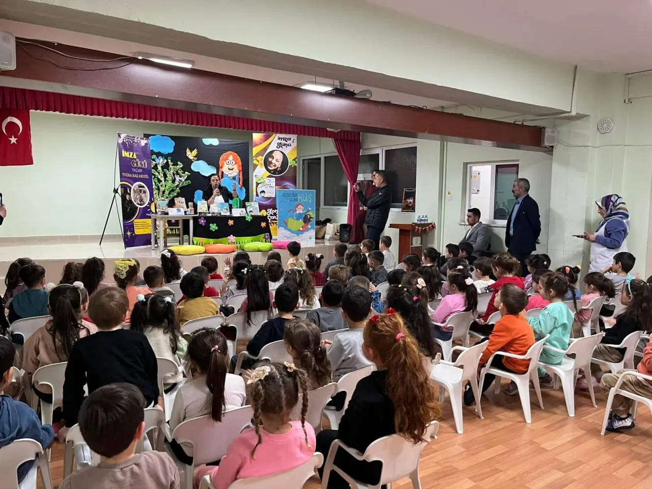 Torul’da minik öğrenciler ‘Kitapların Büyülü Dünyası’ ile tanıştı 2