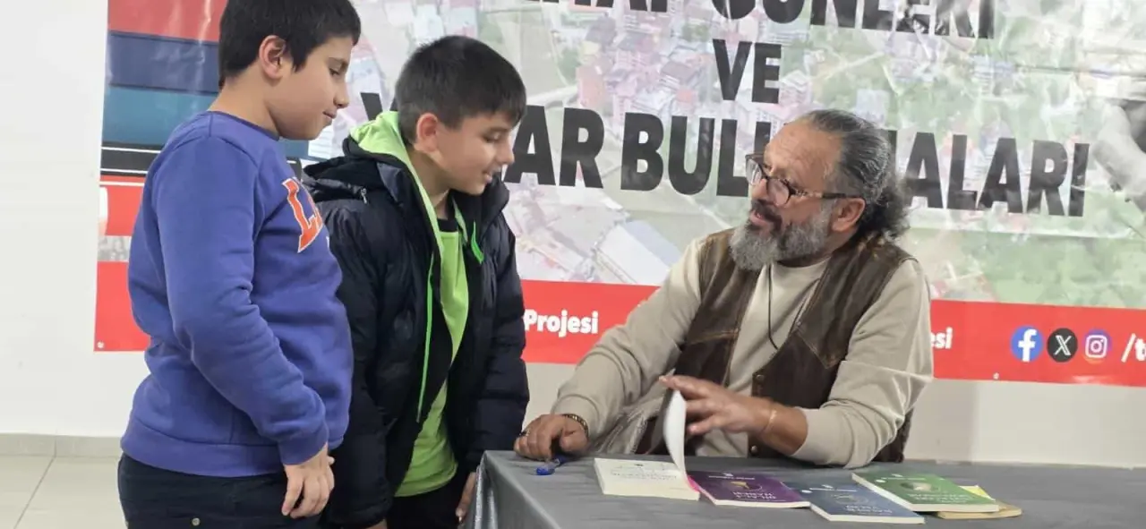 Aşkın Gözyaşları’nın yazarı Sinan Yağmur Torul’da gönüllere dokundu 19