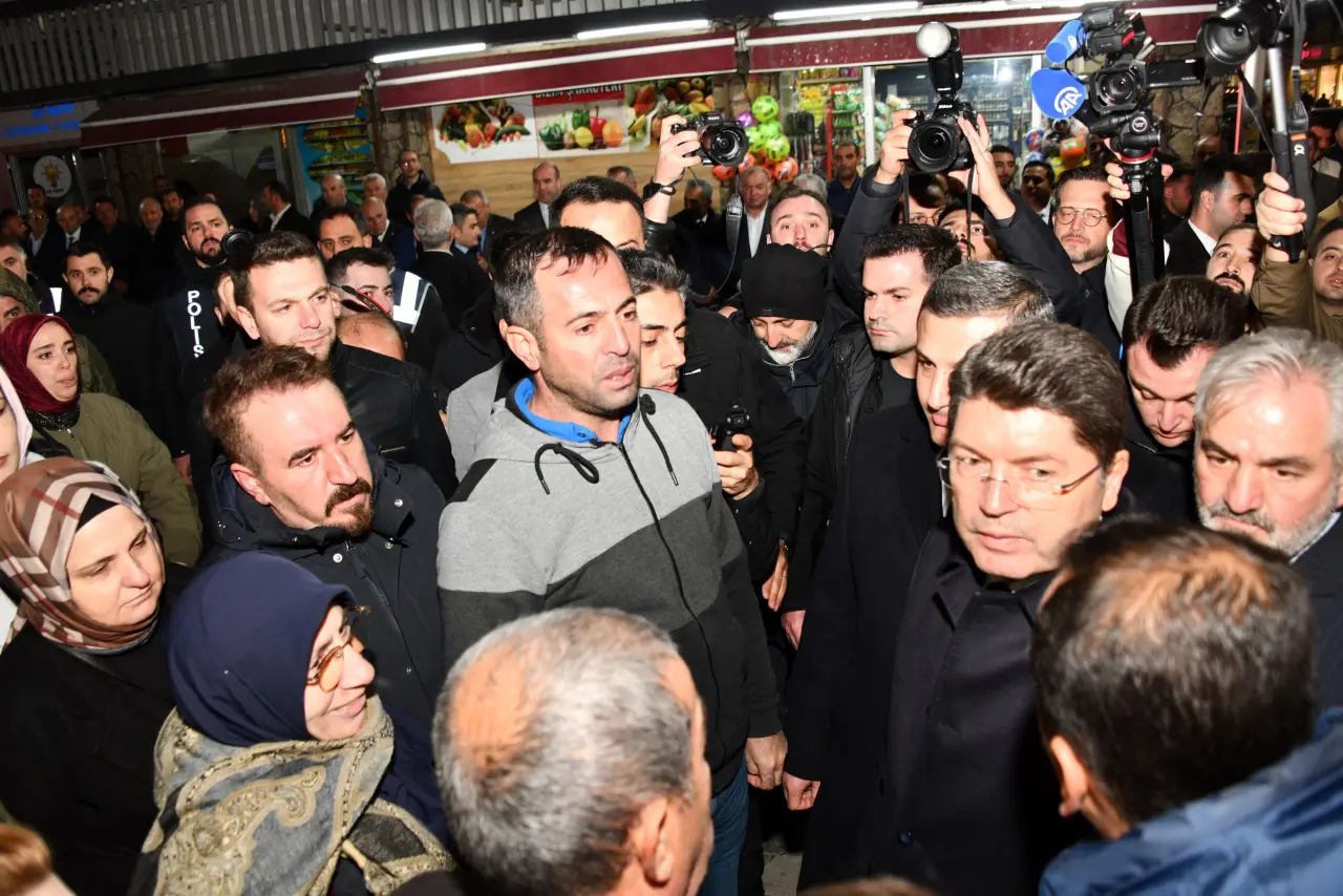 Adalet Bakanı Yılmaz Tunç Gümüşhane’de 17