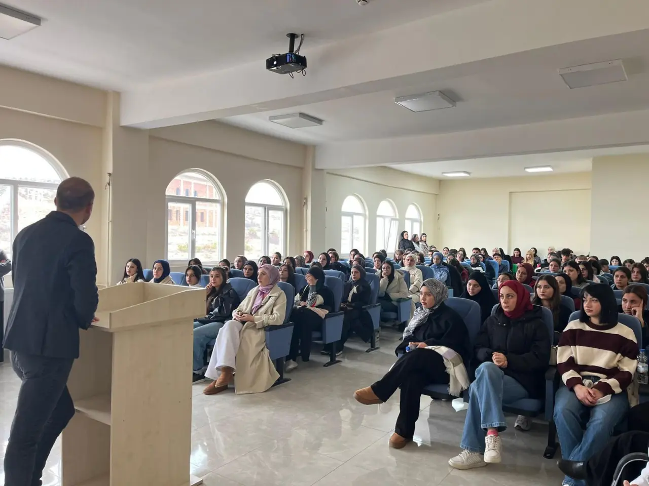 Şiran SHMYO’da Fizyoterapi ve Kariyer Planlaması Ele Alındı 2