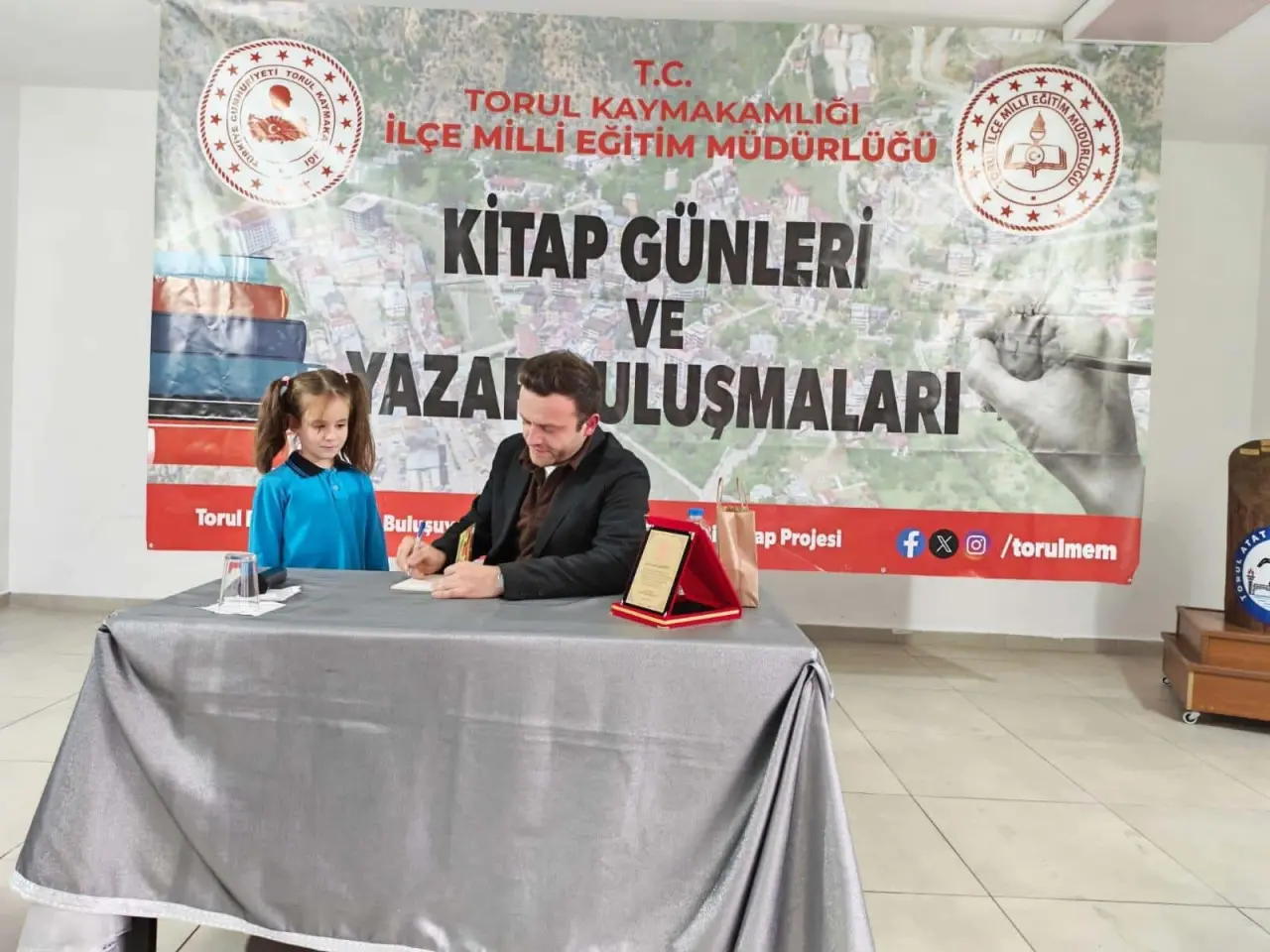‘Yeni Nesil Öğretmen’ Torullu miniklerin kalbine dokundu 12