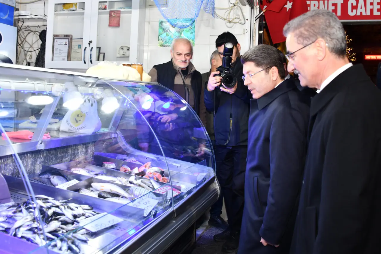 Adalet Bakanı Yılmaz Tunç Gümüşhane’de 15