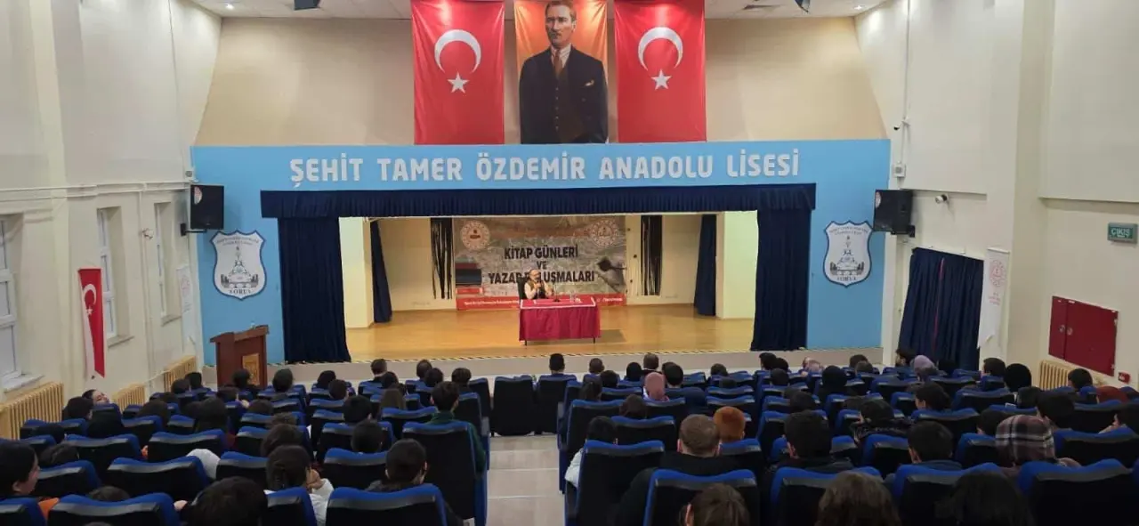 Aşkın Gözyaşları’nın yazarı Sinan Yağmur Torul’da gönüllere dokundu 4