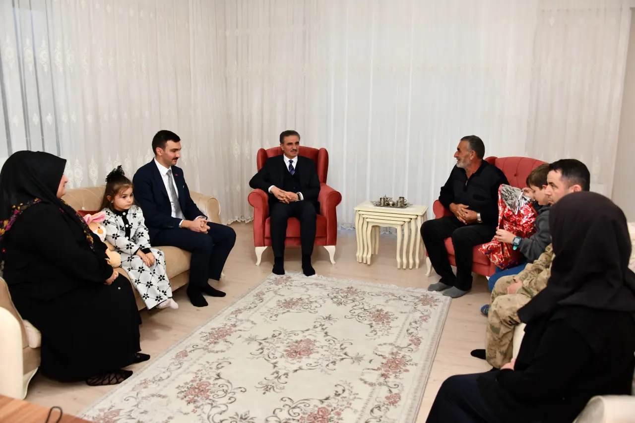 Vali Baruş’tan Köse’de kritik su uyarısı 50