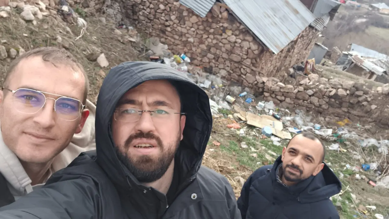 Gümüşhane’de örnek çevre seferberliği: Yaydemir köyünde gençler 20 hektarlık alanda çöp topladı 4