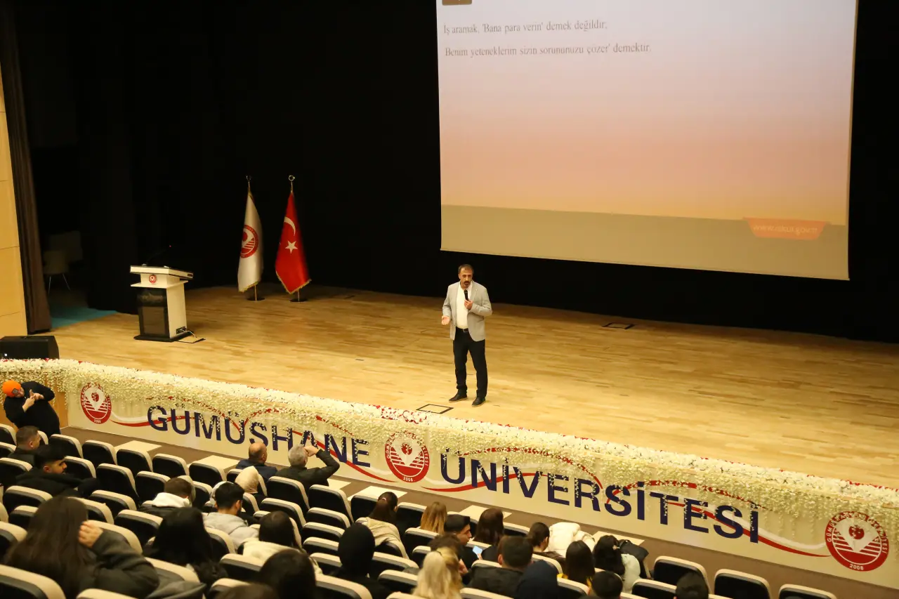 CV Hazırlama ve Mülakat Teknikleri Eğitimi Gerçekleştirildi 3