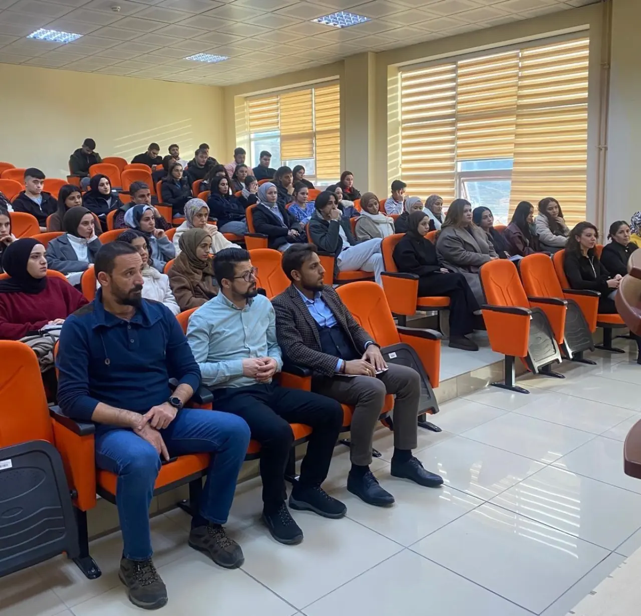 Geleceğin Sağlık Yöneticilerine Kritik Uyarılar: 'Başarı Sadece İdari Bilgiyle Gelmez' 6