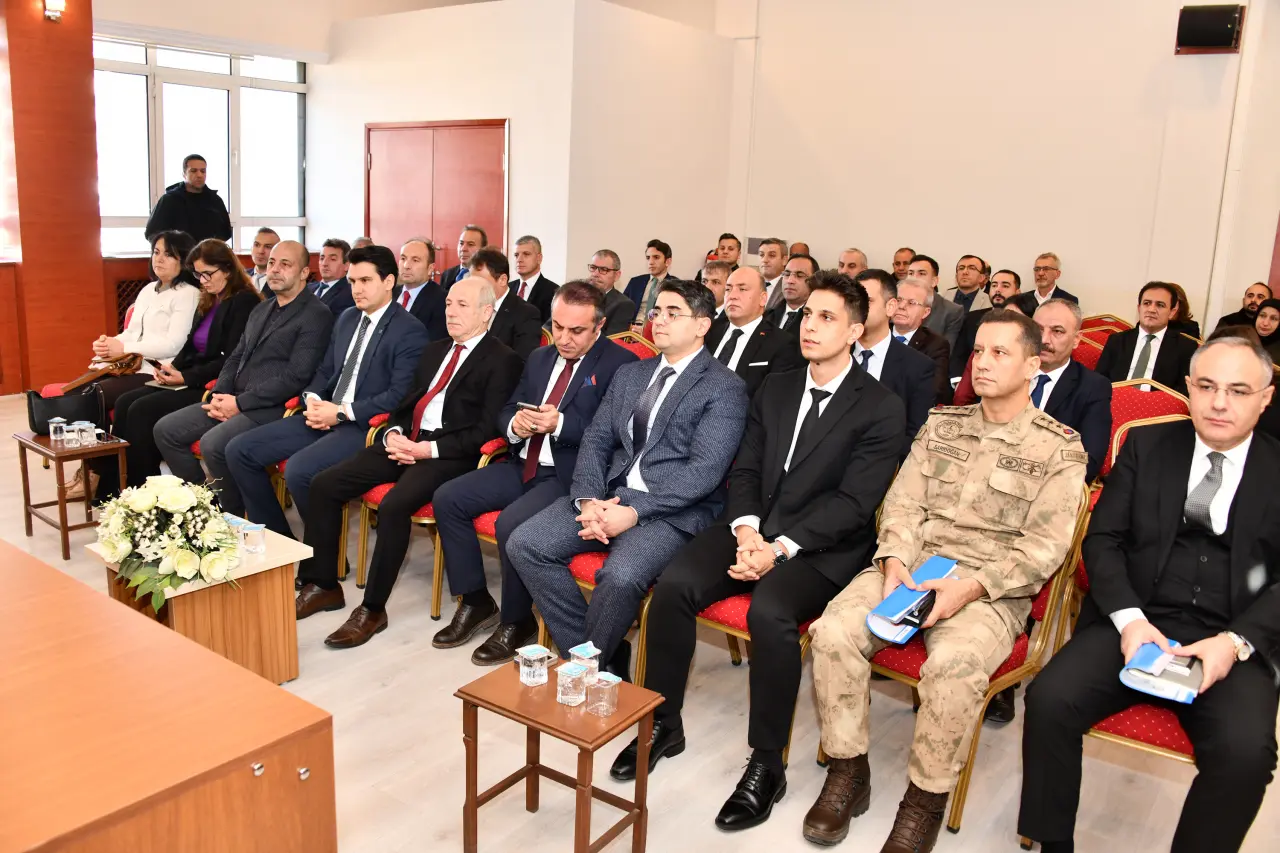 Gümüşhane’de Bağımlılıkla Mücadele İl Koordinasyon Kurulu toplandı 1