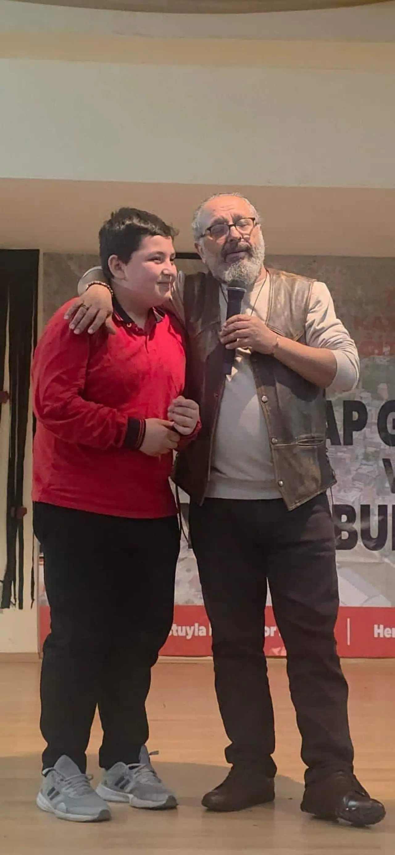 Aşkın Gözyaşları’nın yazarı Sinan Yağmur Torul’da gönüllere dokundu 8