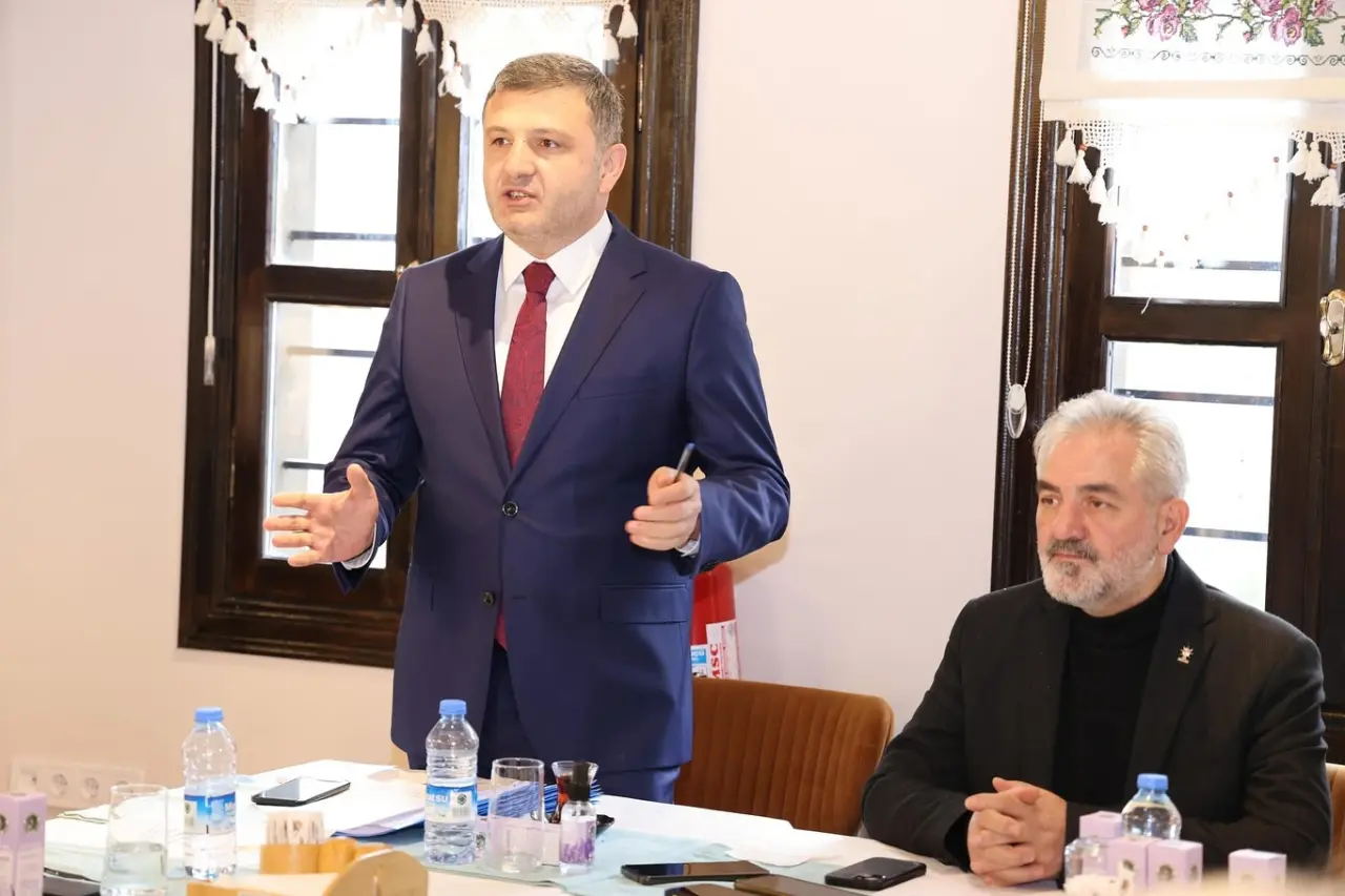 AK Parti basınla buluştu 3