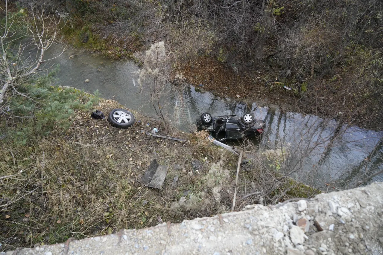 Gümüşhane’de 750 metre arayla iki kaza: 1 ölü, 3 yaralı 18