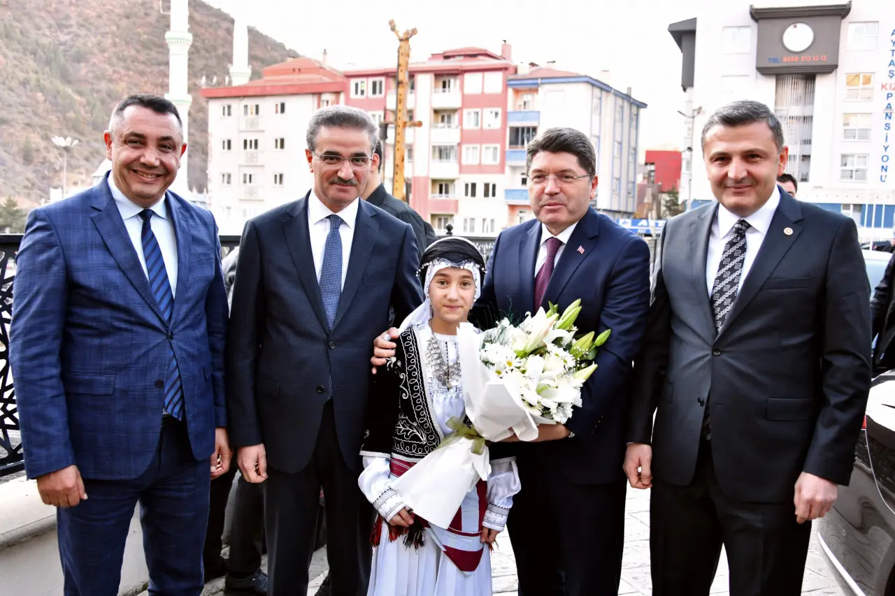 Adalet Bakanı Yılmaz Tunç Gümüşhane’de 1