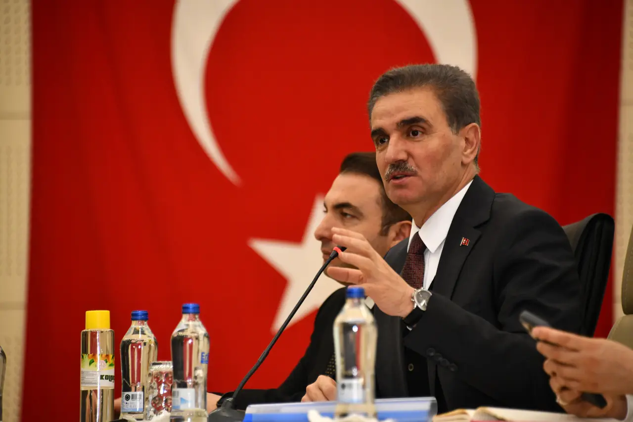 Vali Baruş'tan Şiran'da kritik uyarılar 14