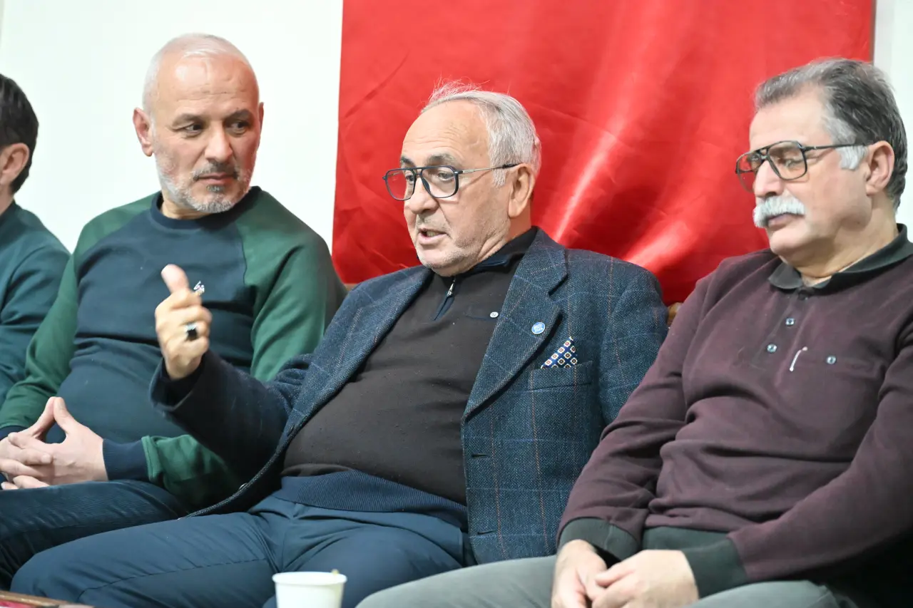 Prof.Dr. Ali Kızılet’ten Gümüşhane’de ezber bozan açıklamalar: ‘Türkiye’de Tesis Fazlası Var!’ 8