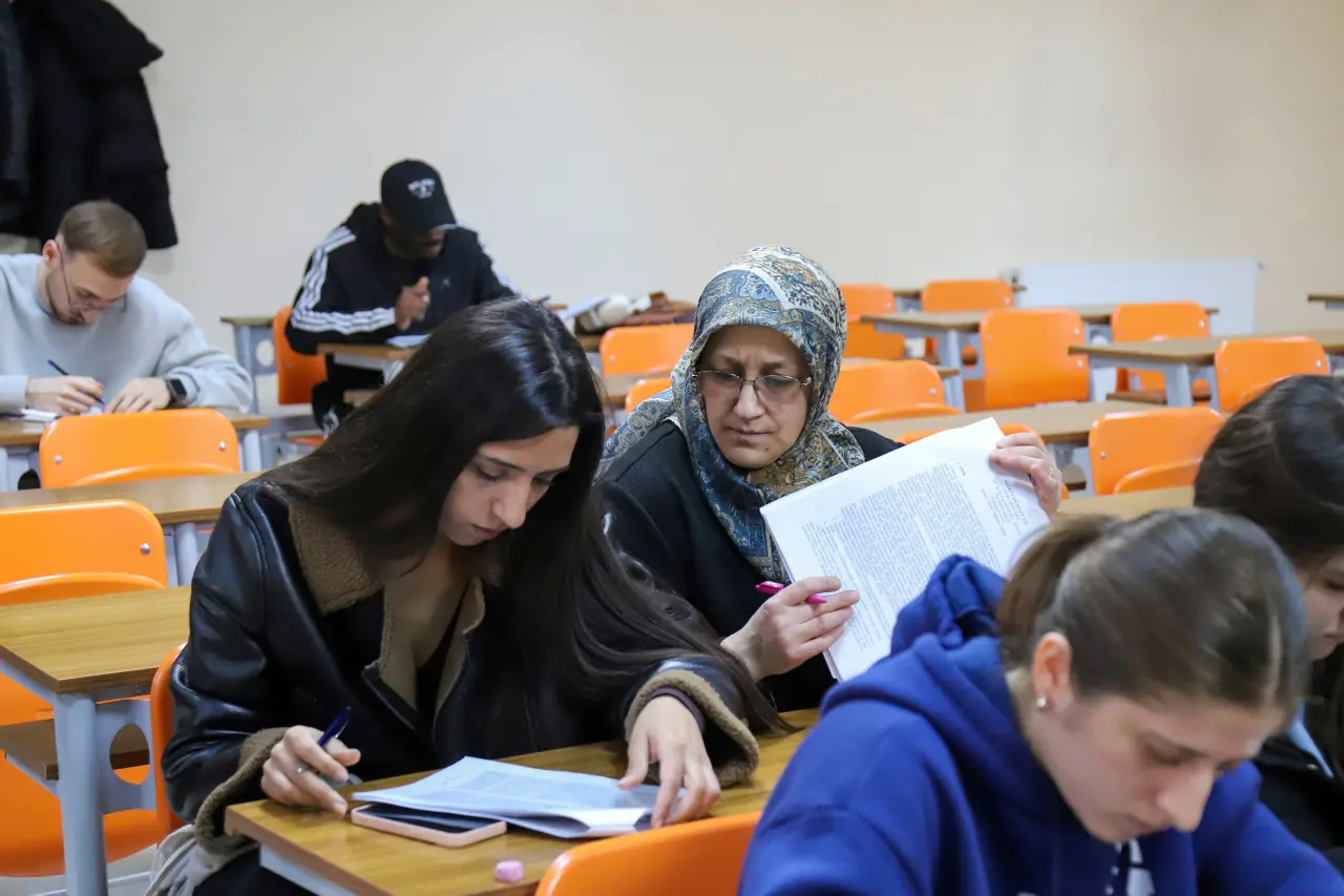 Hem anne hem çalışan hem öğrenci: O Gümüşhane Üniversitesi’nin Sibel Ablası 4