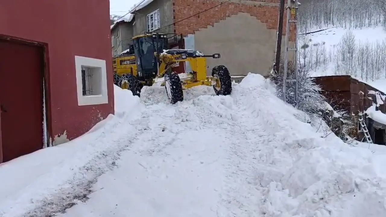 2170 rakımda ekmekleri biten köylülerin imdadına "Devlet" yetişti 1