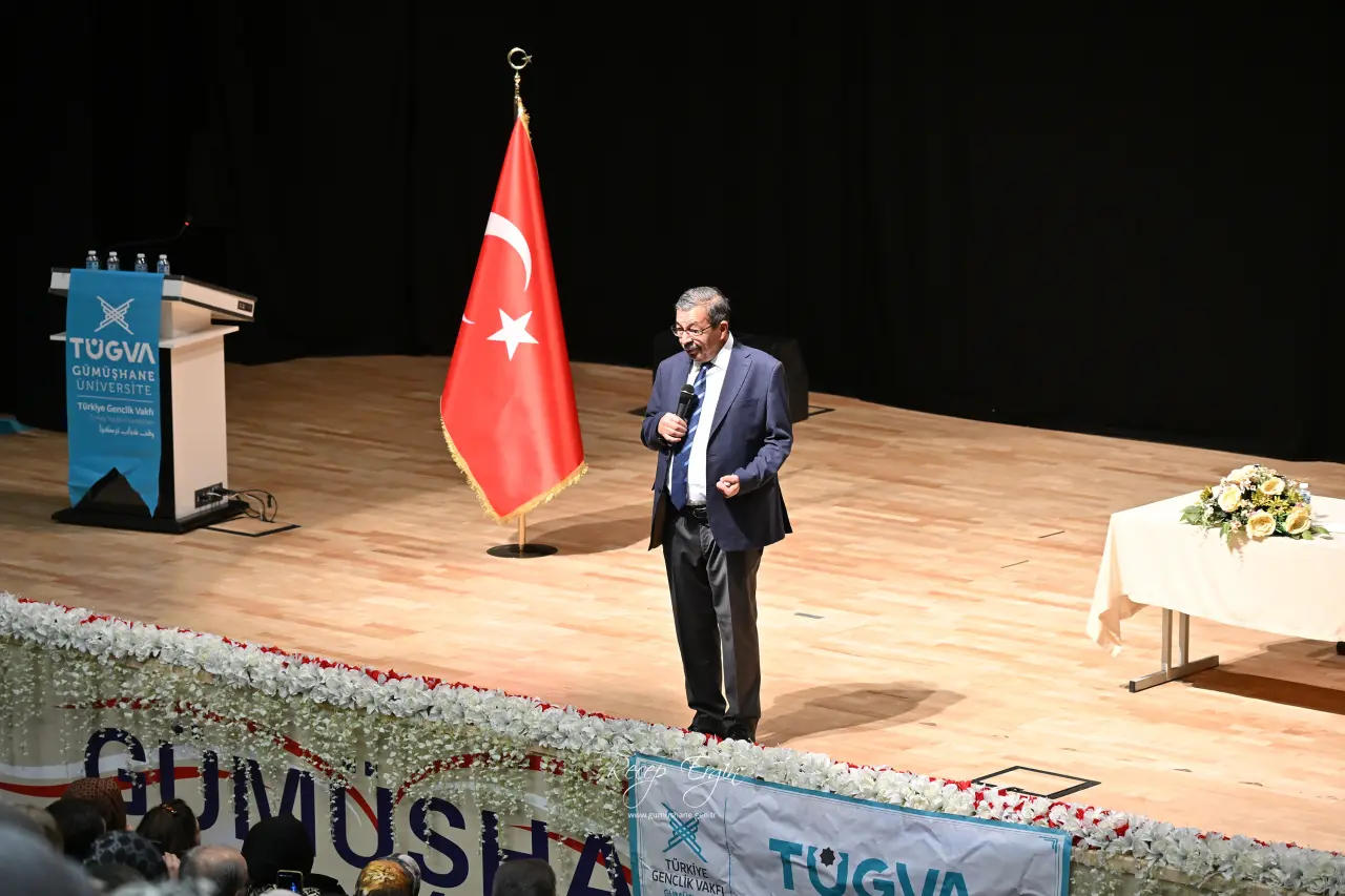 Hayati İnanç’tan Gümüşhane’de gönüllere dokunan sohbet: Son gülen iyi güler 39