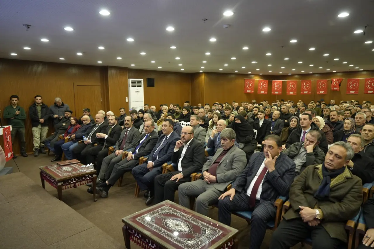 MHP Gümüşhane İl Başkanlığı'ndan Terörsüz Türkiye hedefi için istişare toplantısı 1