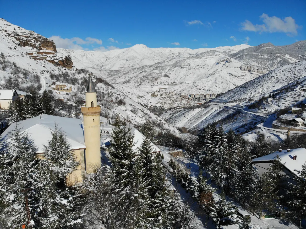 Süleymaniye Mahallesi kar sonrası dronla görüntülendi 3