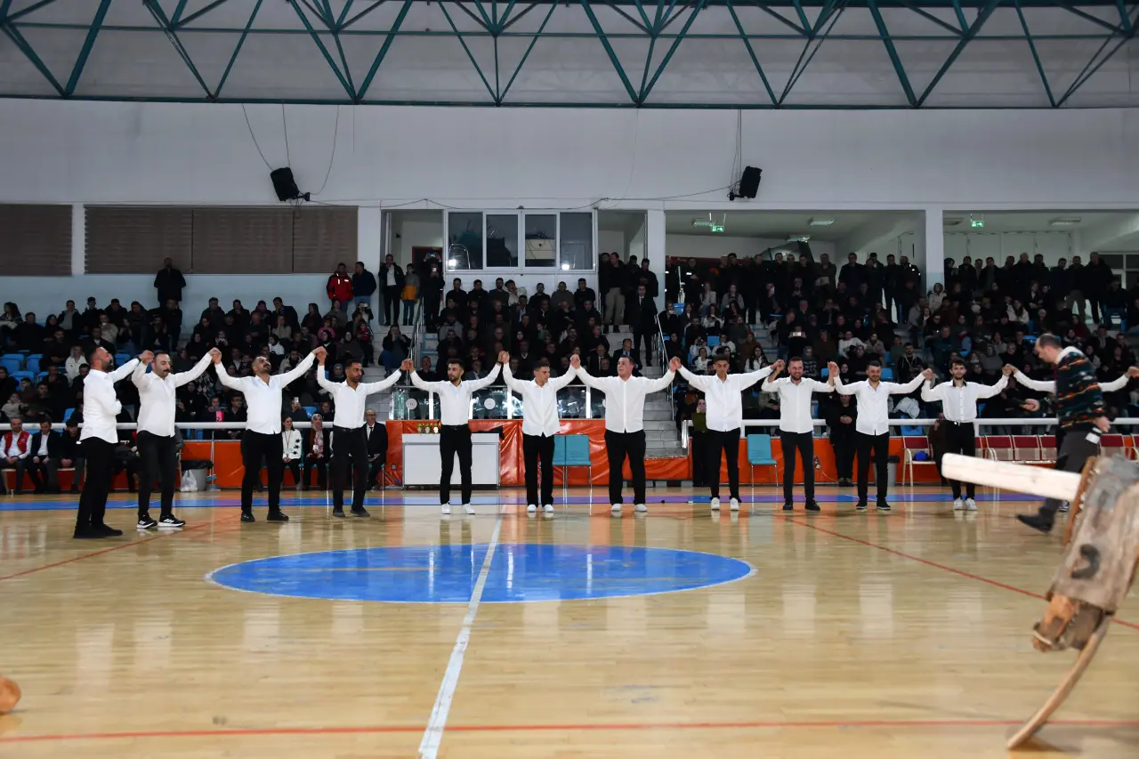 Gümüşhane'de kültürel mirasın kalbi Aydın Doğan Spor Salonu'nda attı 30