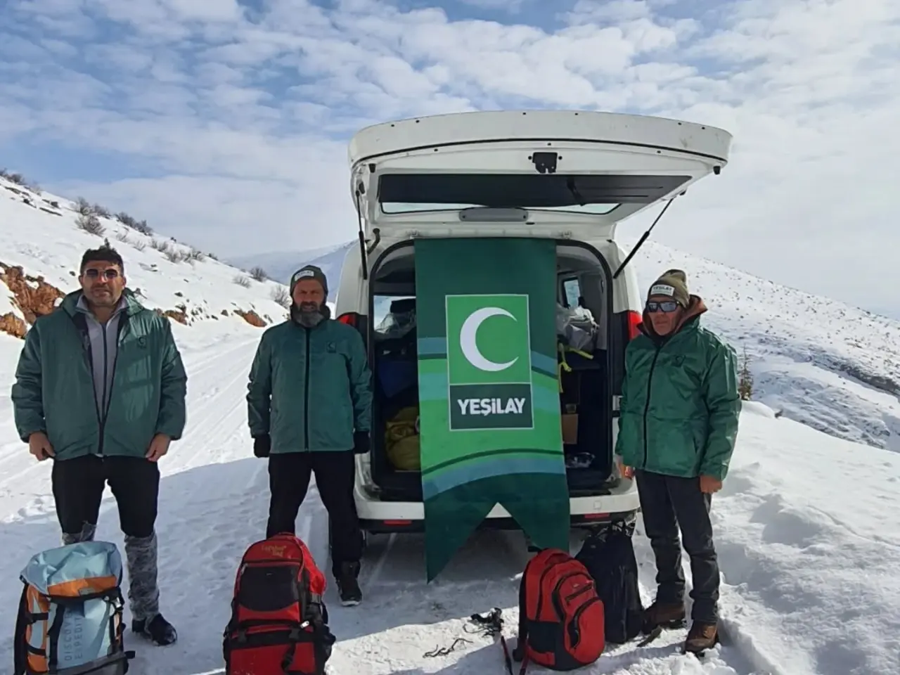 Gümüşhane’nin Kelkit İlçesinde Doğaya Can Suyu: Yeşilay’dan Yemleme Seferberliği 2