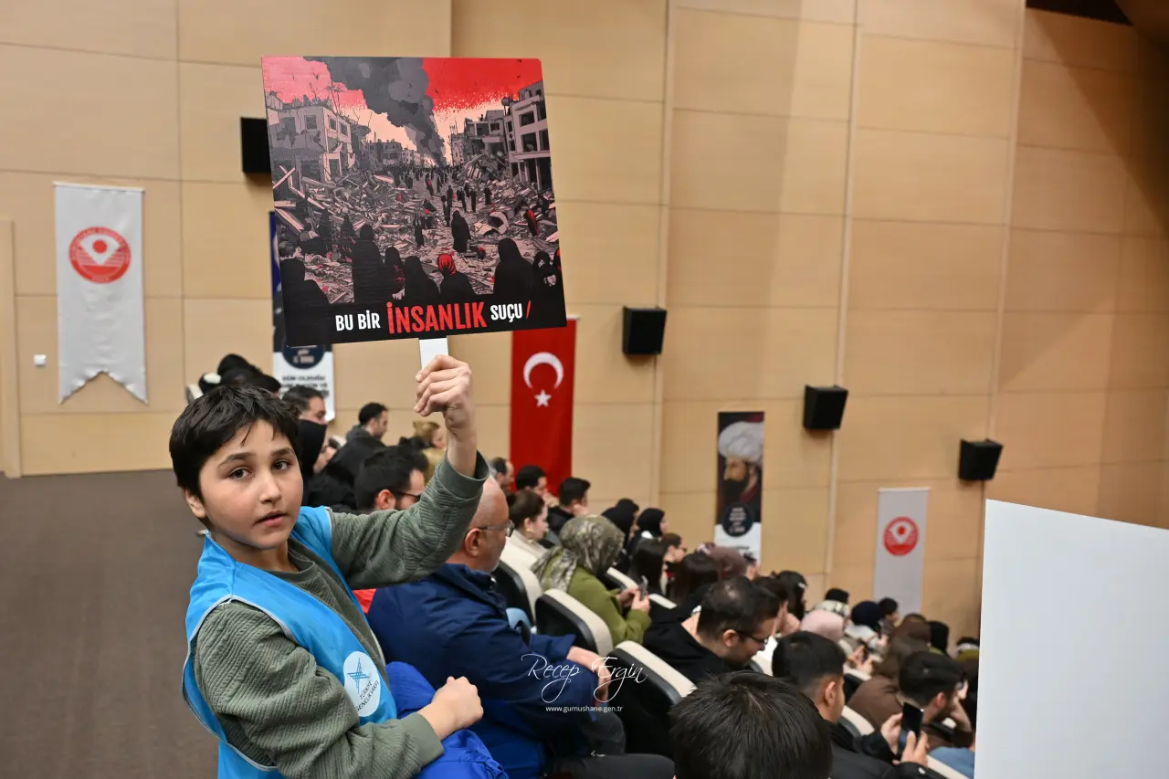 Hayati İnanç’tan Gümüşhane’de gönüllere dokunan sohbet: Son gülen iyi güler 26