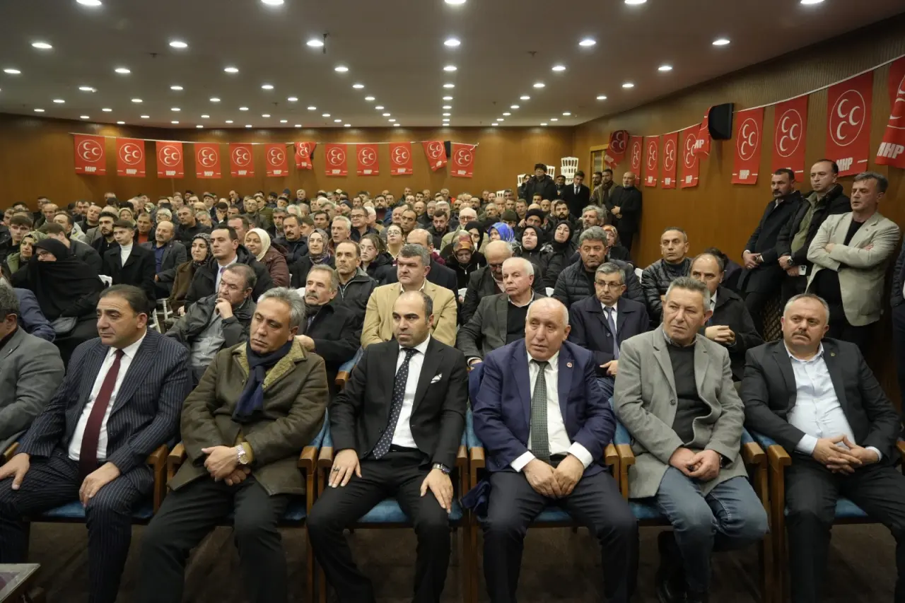 MHP Gümüşhane İl Başkanlığı'ndan Terörsüz Türkiye hedefi için istişare toplantısı 11