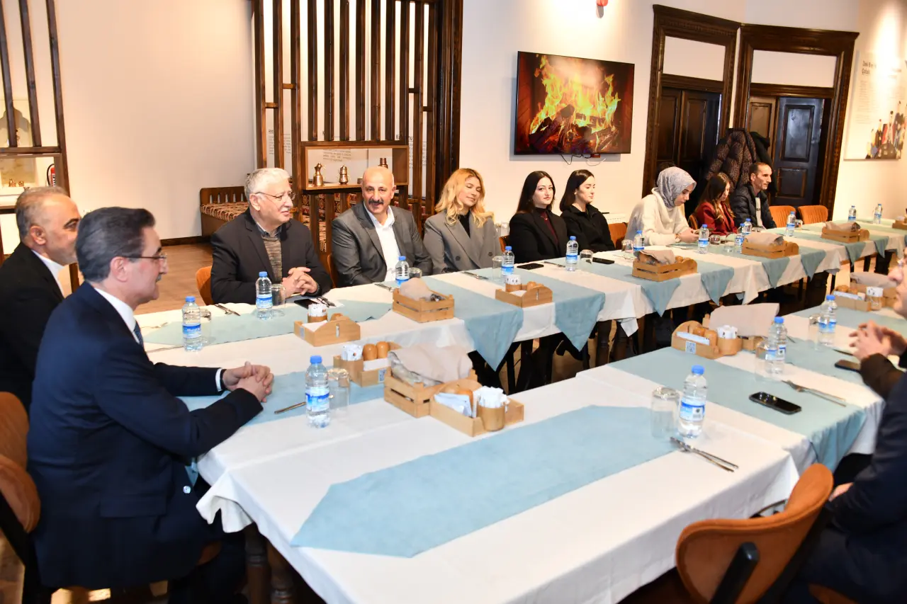 Vali Baruş: Gümüşhane’nin güçlü yerel basını bizim için şanstır 5