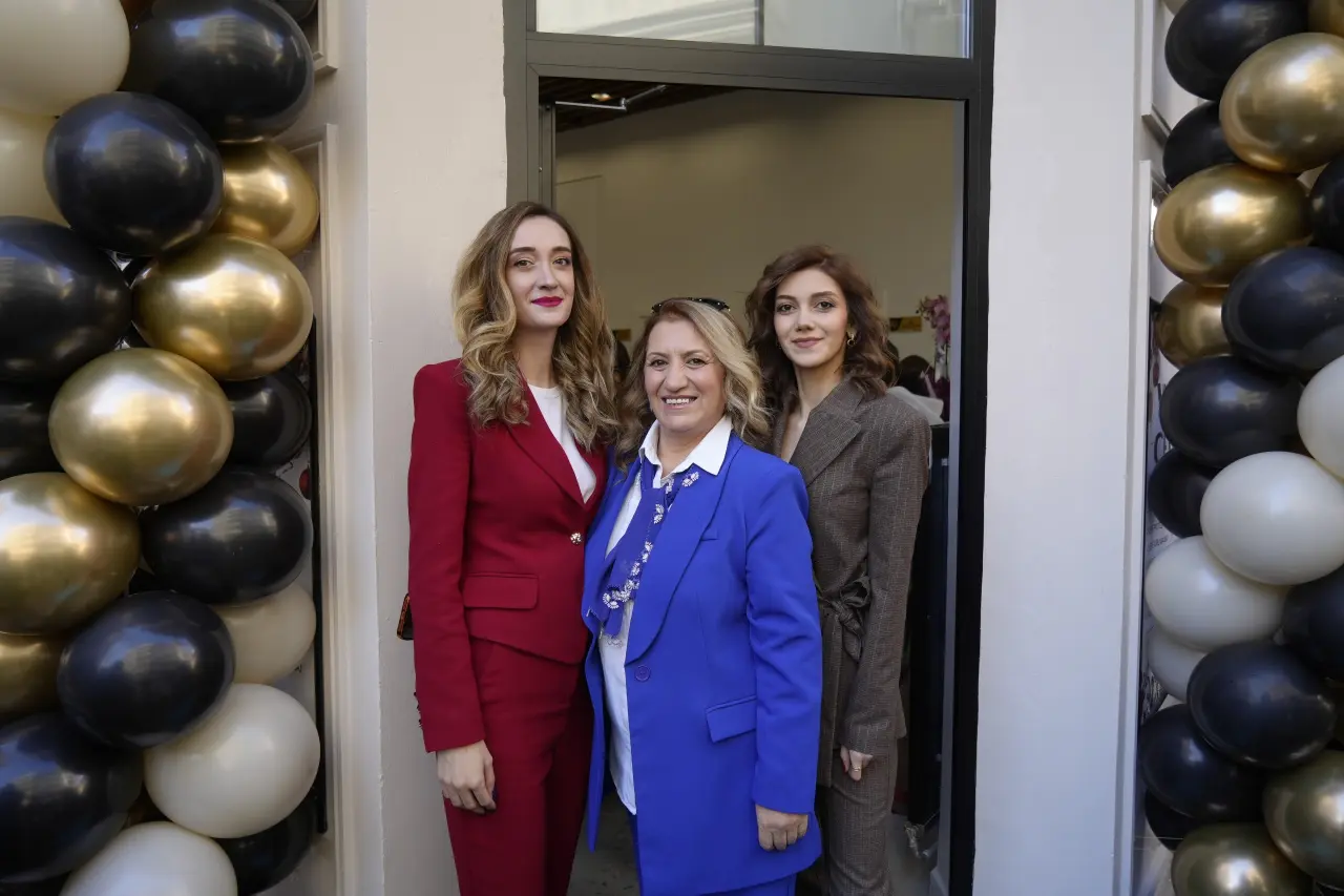 Visal Luxury Studio görkemli açılışla hizmete girdi 3