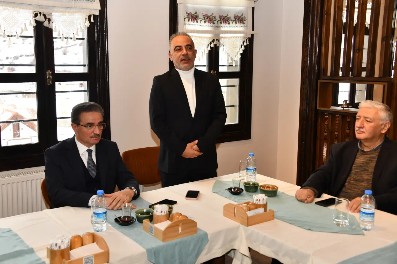 Vali Baruş: Gümüşhane’nin güçlü yerel basını bizim için şanstır 9