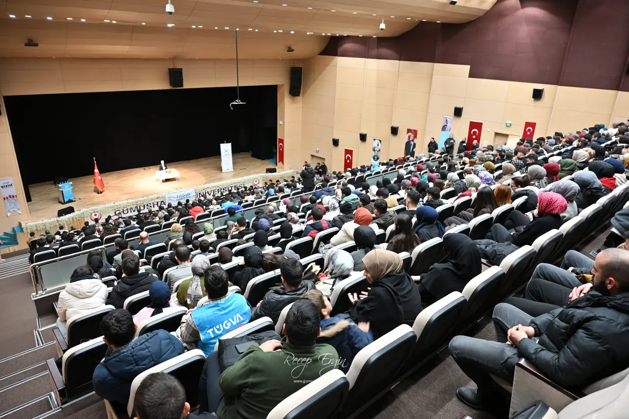 Hayati İnanç’tan Gümüşhane’de gönüllere dokunan sohbet: Son gülen iyi güler 7