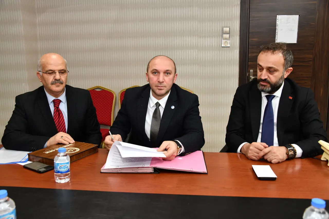 Gümüşhane İl Özel İdaresi’nde Sosyal Denge Sözleşmesi İmzalandı 4