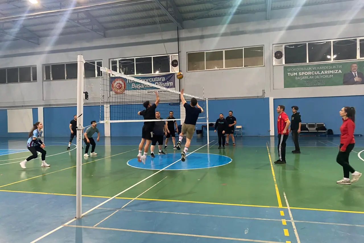 Kelkit’te Öğretmenler 4 Yıldır Aynı Heyecanla Sahada 2