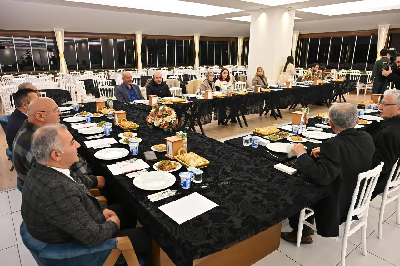 Başkan Başer, Gümüşhane basınıyla bir araya geldi 3