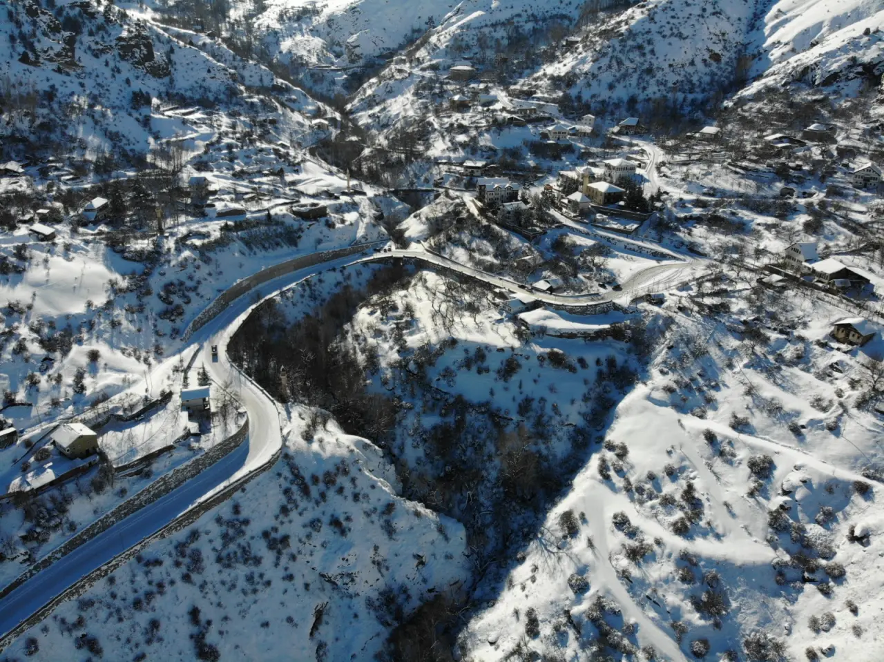 Süleymaniye Mahallesi kar sonrası dronla görüntülendi 2
