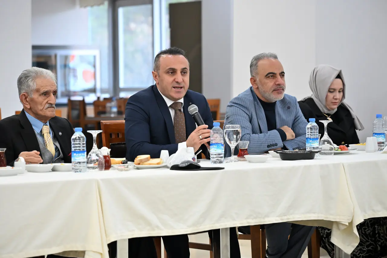 Rektör Yıldız: Gazetecilik, hak ve hukukun savunulduğu kutsal bir meslektir 1