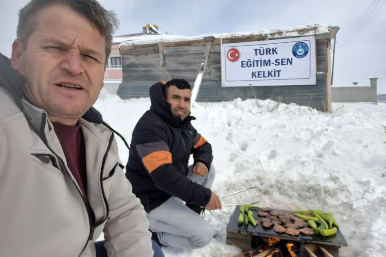 Kelkit Türk Eğitim-Sen’den eğitim camiasına sömestr jesti 5