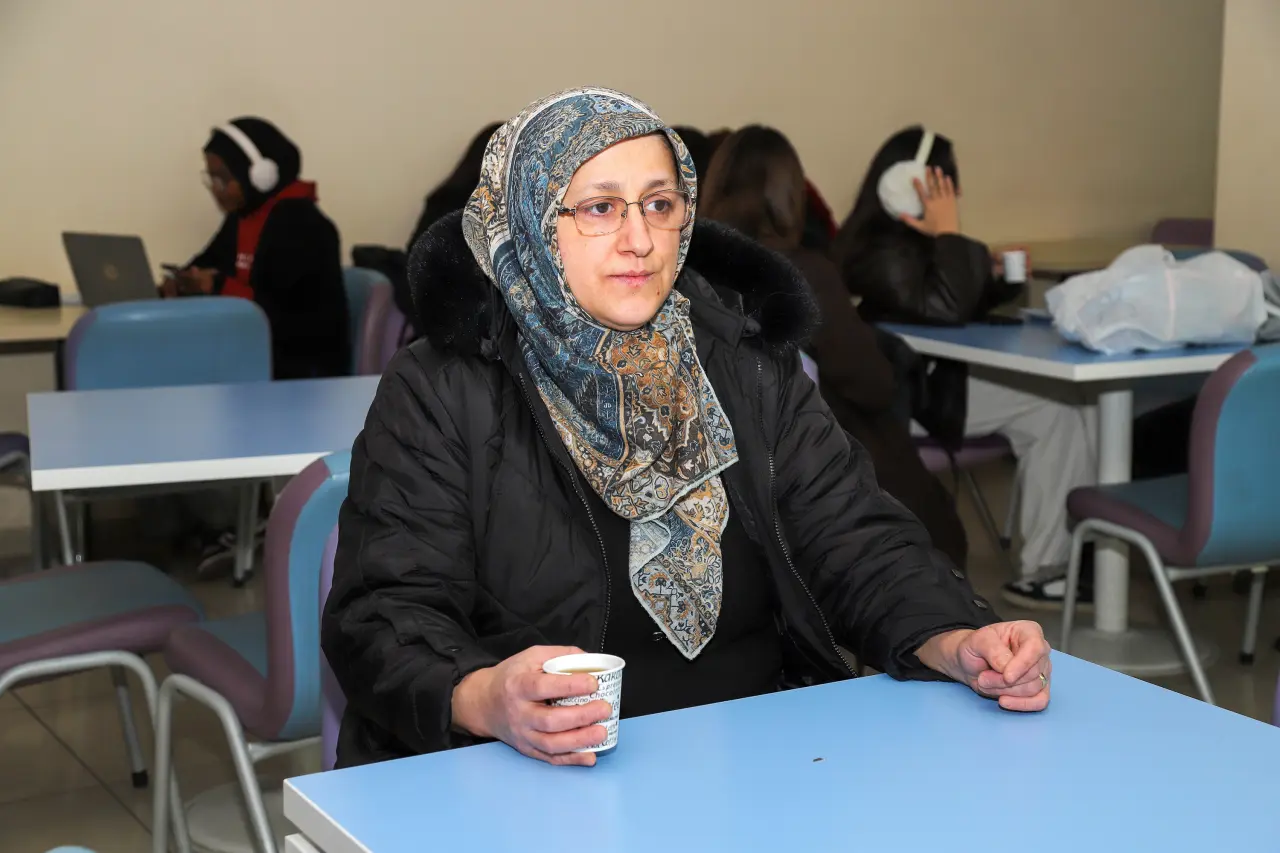 Hem anne hem çalışan hem öğrenci: O Gümüşhane Üniversitesi’nin Sibel Ablası 2