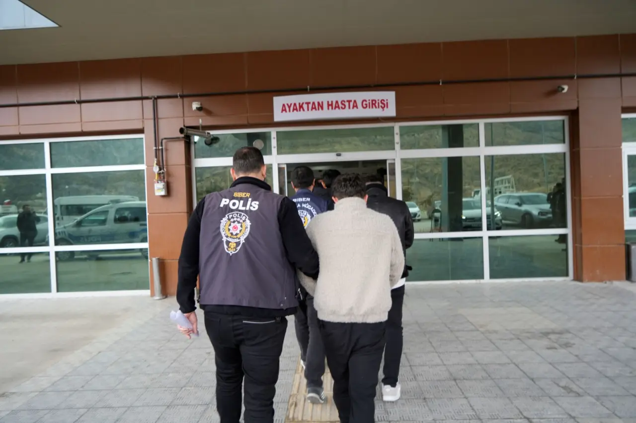 Yasadışı bahis parasıyla kafe açtı, batırdı: 391 milyonluk ağ deşifre oldu 3