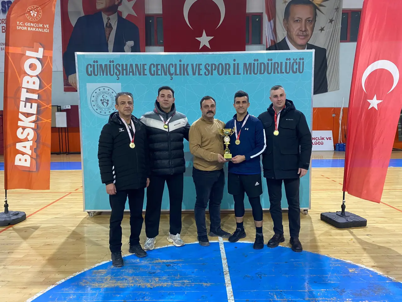 Gümüşhane’de 3x3 Basketbol Turnuvası Tamamlandı: İşte Dereceye Girenler 13