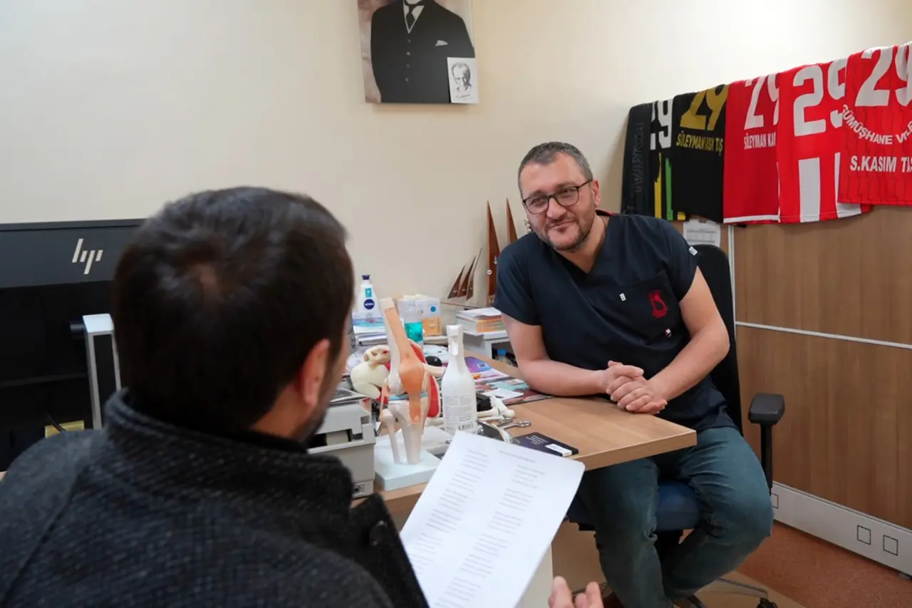 Randevu alamayınca öyle bir şey yaptı ki! Doktor bile şaştı kaldı 9