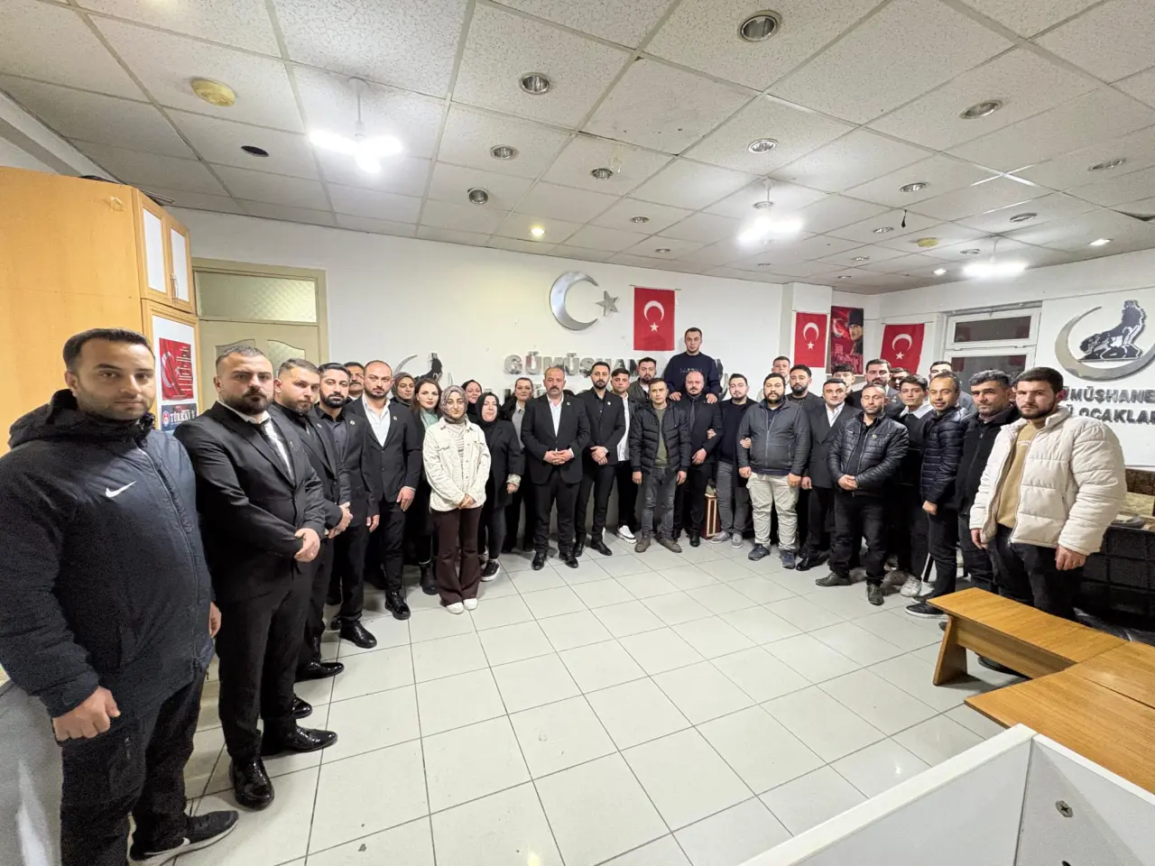 Gümüşhane Ülkü Ocakları’nda yeni dönem: 29 kişilik yönetim kadrosu göreve başladı 3